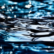 Para produzir veículos elétricos ecológicos, empresas querem mineração no fundo do mar